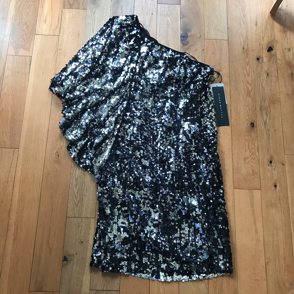 NWT Aidan Mattox Silver Sequined Dress Size 0 XS